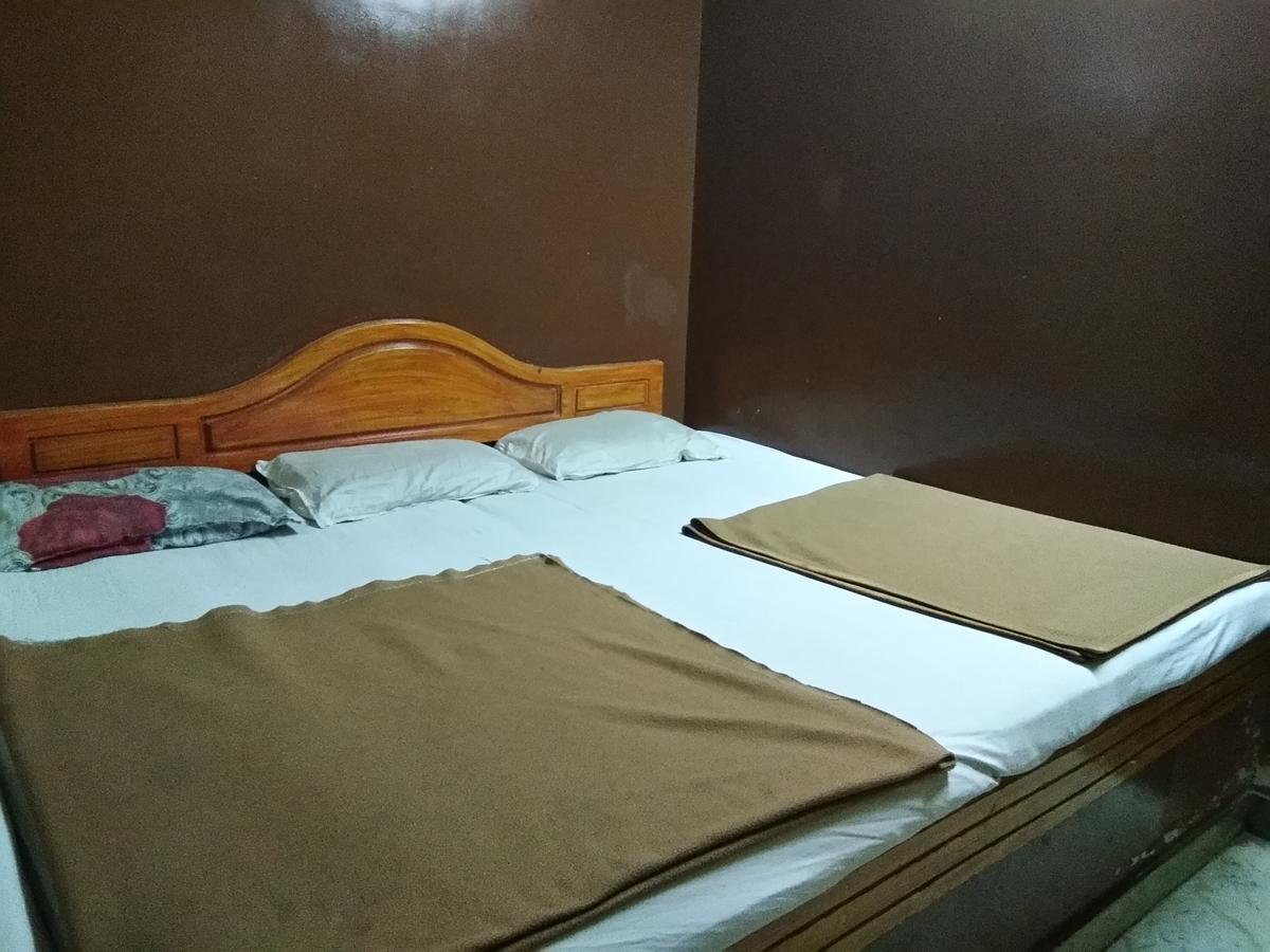 بنغالور C.B Deluxe Lodge المظهر الخارجي الصورة